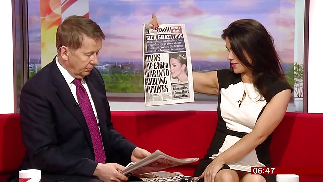 我讓我的媽媽在房間裡，她讓我感到驚訝！ 女人性 乱伦