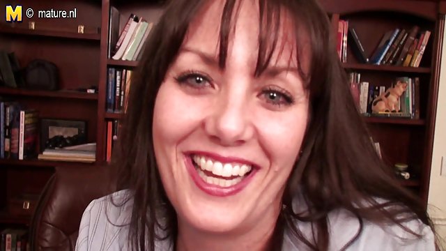 小射液被你的假陽具困住!! 赤裸的亚洲 挺举