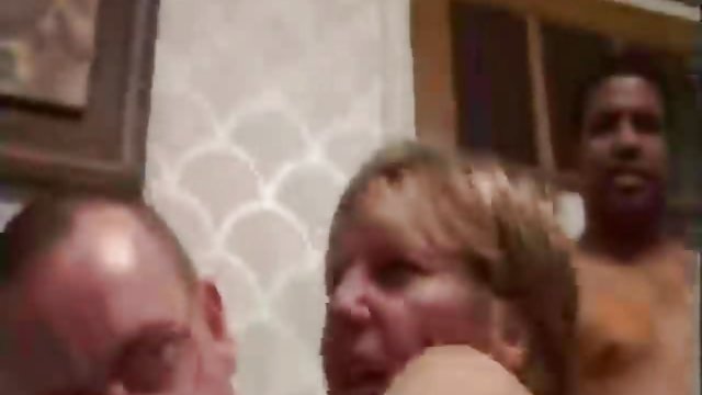 像我年輕時一樣在車里幹 亚洲xxx 黑