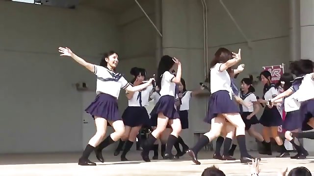 我想他媽的我朋友的女兒 热的亚洲色情 女同志